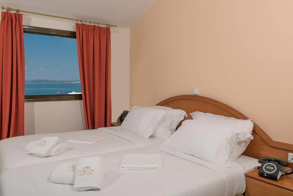 Pyrgos Hotel Uranupoli Grecja